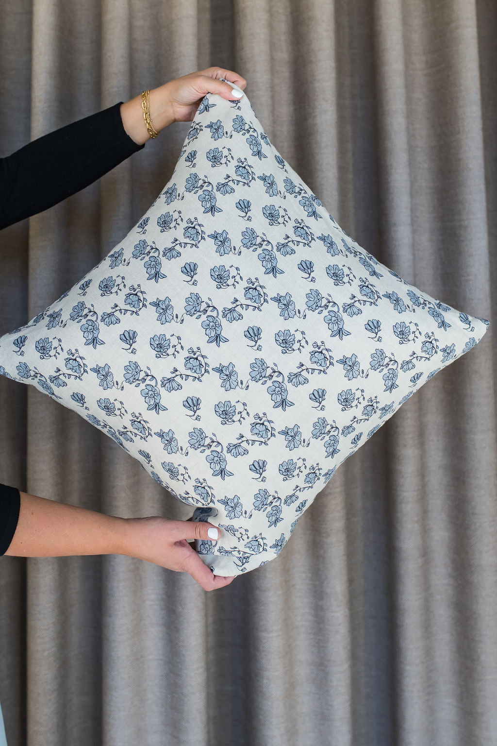 Nora Designer Pillow (Sky Blue)